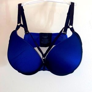 Torrid 42 DDD bra